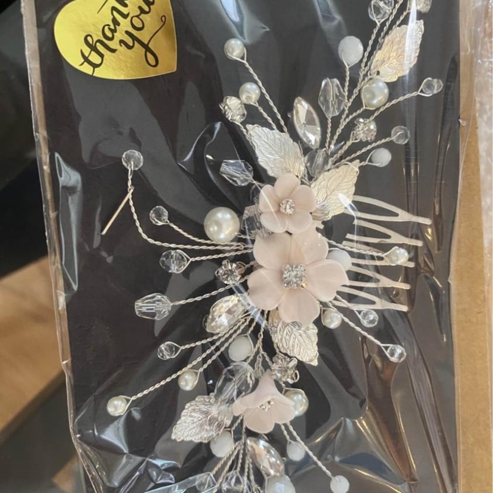 Bridal hair piece